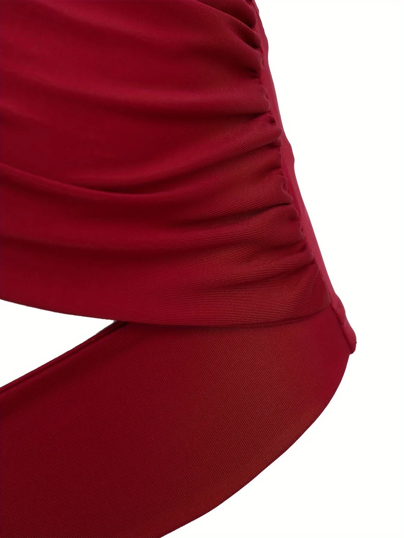 Europe et états-unis couleur unie col suspendu petit bustier tubulaire évidé ombilical mince fille chaude gilet à bretelles