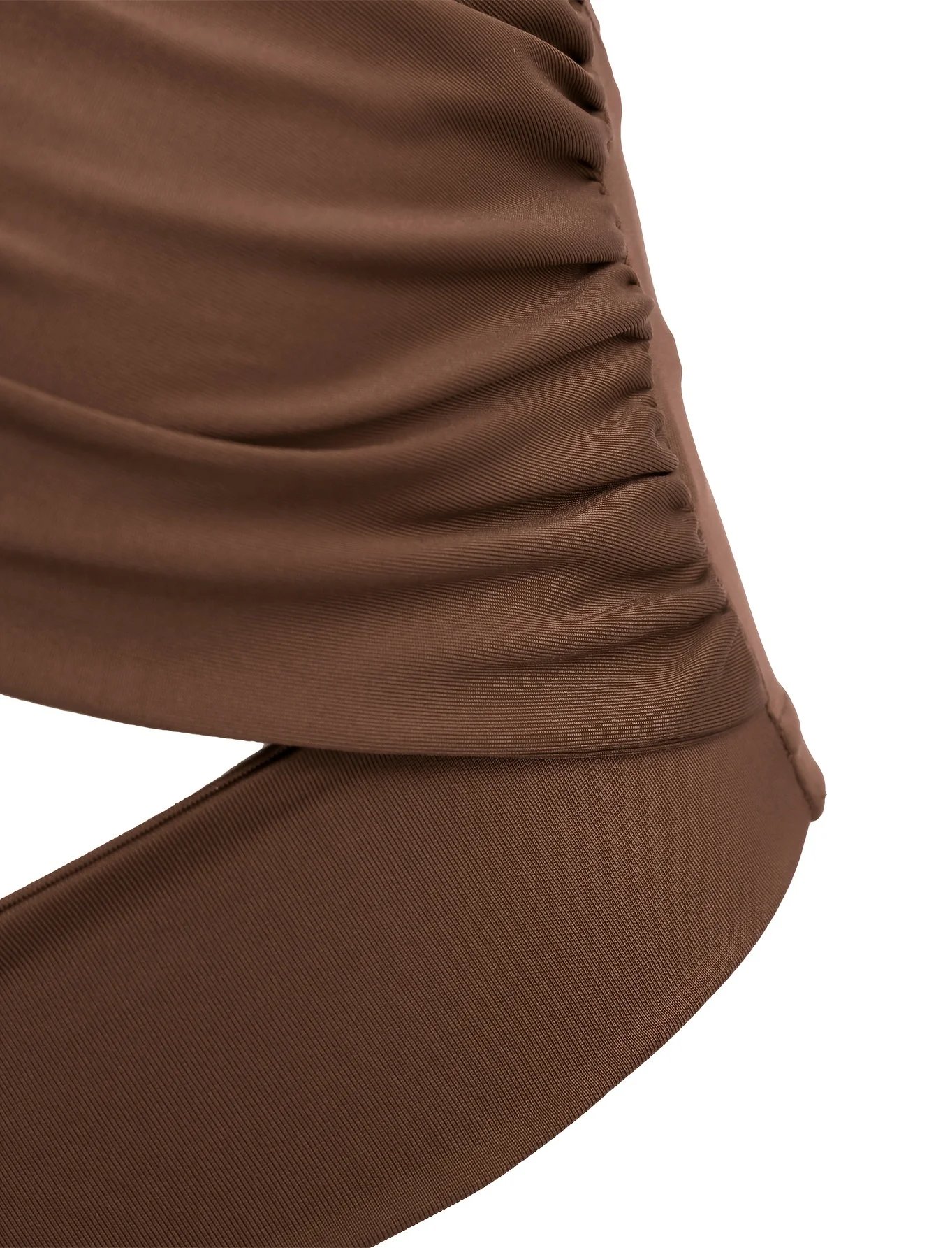Europe et états-unis couleur unie col suspendu petit bustier tubulaire évidé ombilical mince fille chaude gilet à bretelles
