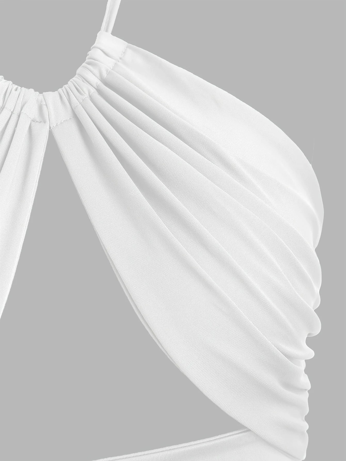 Europe et états-unis couleur unie col suspendu petit bustier tubulaire évidé ombilical mince fille chaude gilet à bretelles