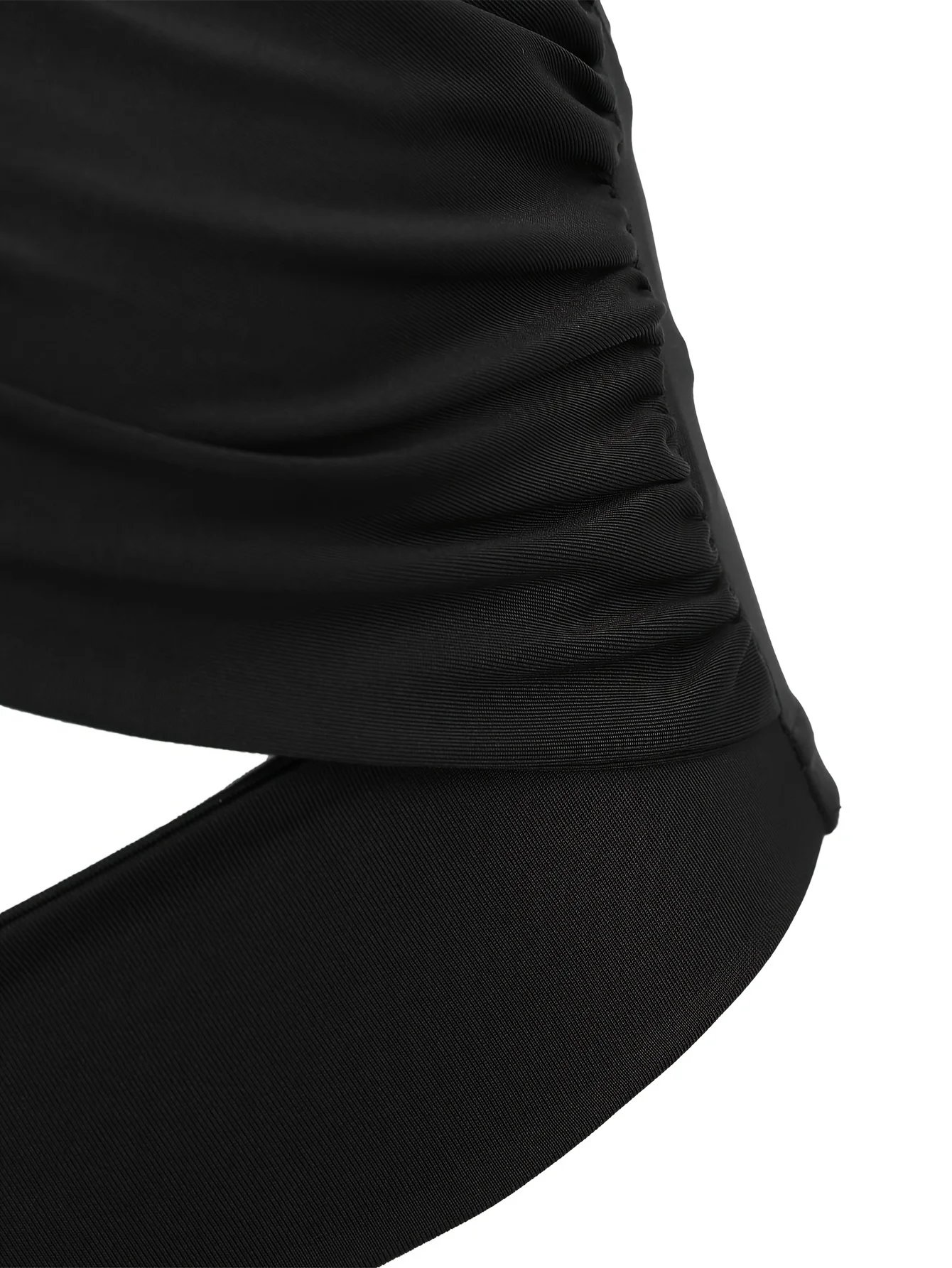 Europe et états-unis couleur unie col suspendu petit bustier tubulaire évidé ombilical mince fille chaude gilet à bretelles