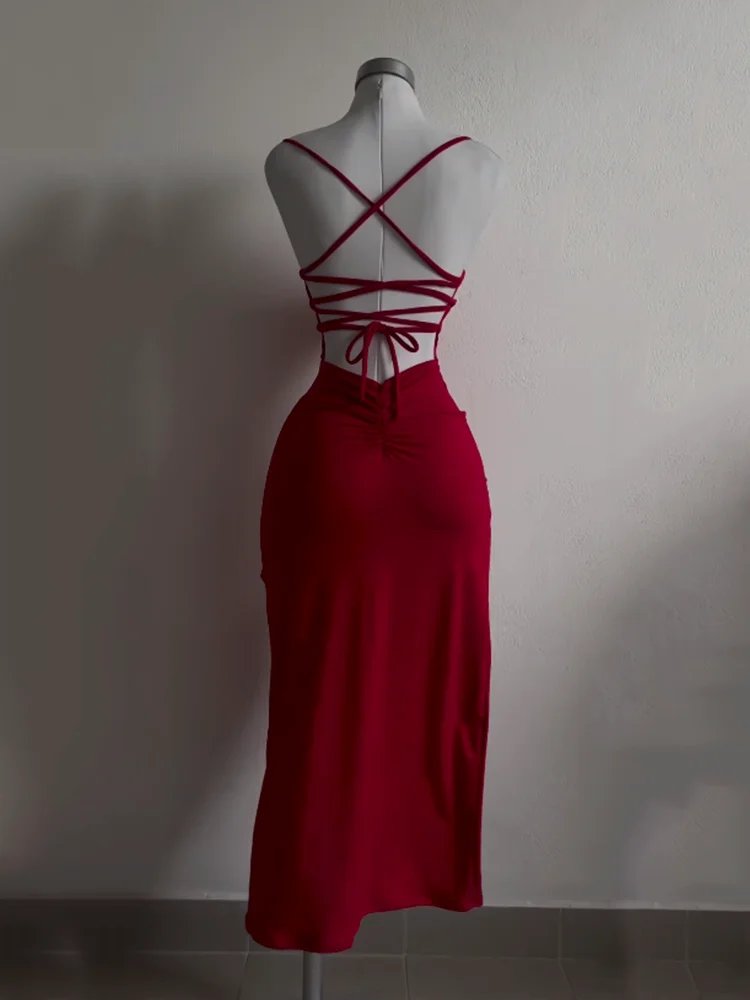 Robe d'été explosive, nouvelle collection 20224, haute sensibilité, bretelles licou, sac Spice Girl, robe de hanche