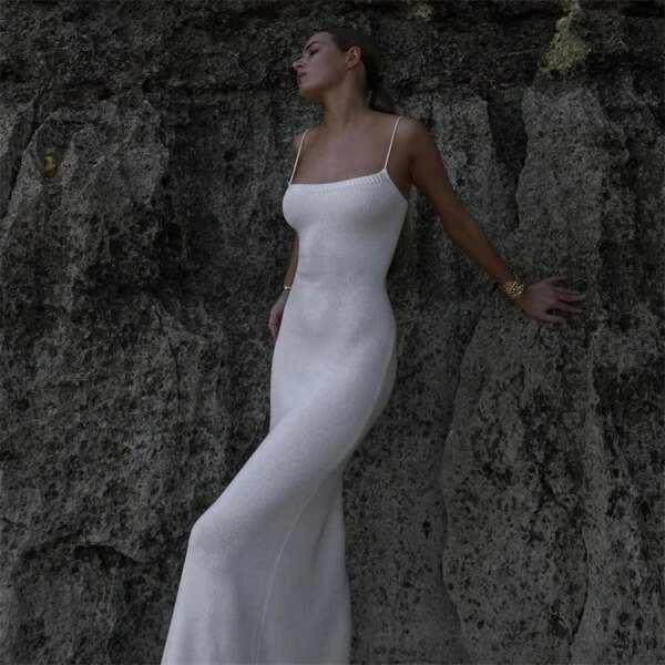 Robe tricotée dos nu – Image 6