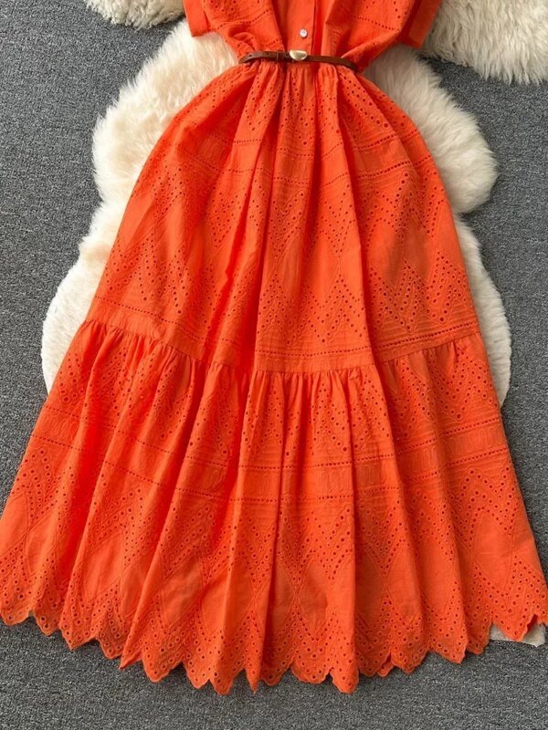Robe longue à bouton avec ceinture – Image 2