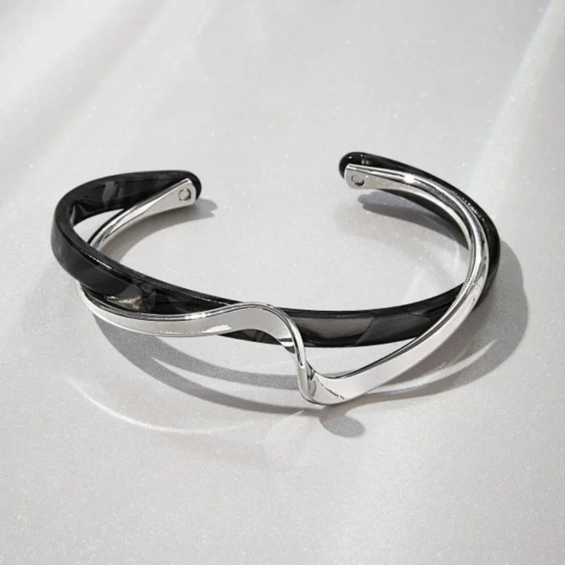 Bracelets de coquillages blancs pour femmes, métal courbé, géométrique, ouverture en forme de C, bijoux cadeaux
