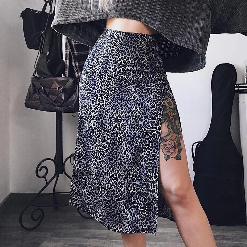 Jupe d'été imprimé léopard ou floral, taille haute Jupe d'été imprimé léopard ou floral, taille haute