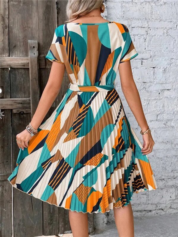 Robe chic avec ceinture – Image 5