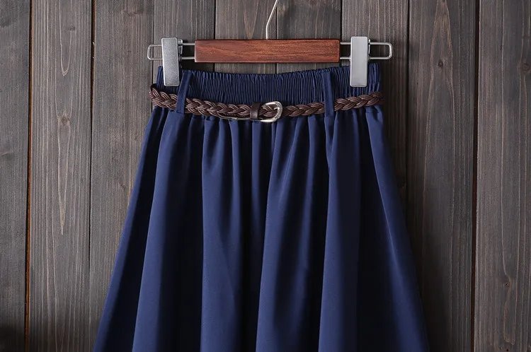Jupe taille haute d'été avec ceinture Jupe taille haute d'été avec ceinture