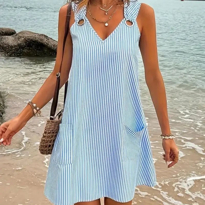 Robe d'été rayée bleue et blanche grande taille