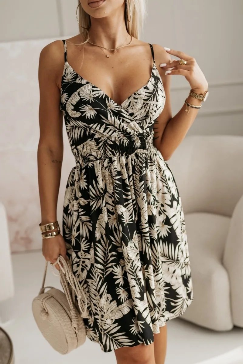 Robe d'été plissée imprimé floral a bretelle