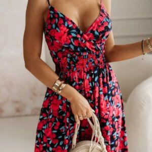 Robe d'été plissée imprimé floral a bretelle