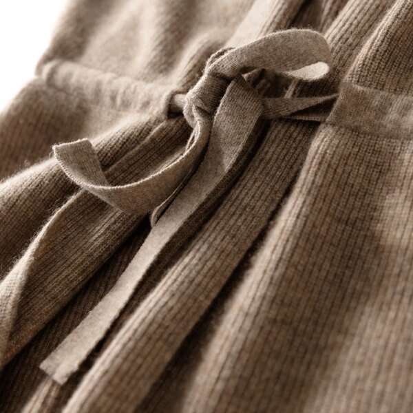 Cardigan en laine sans manches – Image 4