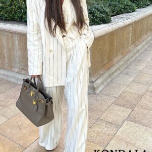 Ensemble Blazer droit pantalon ample a rayure