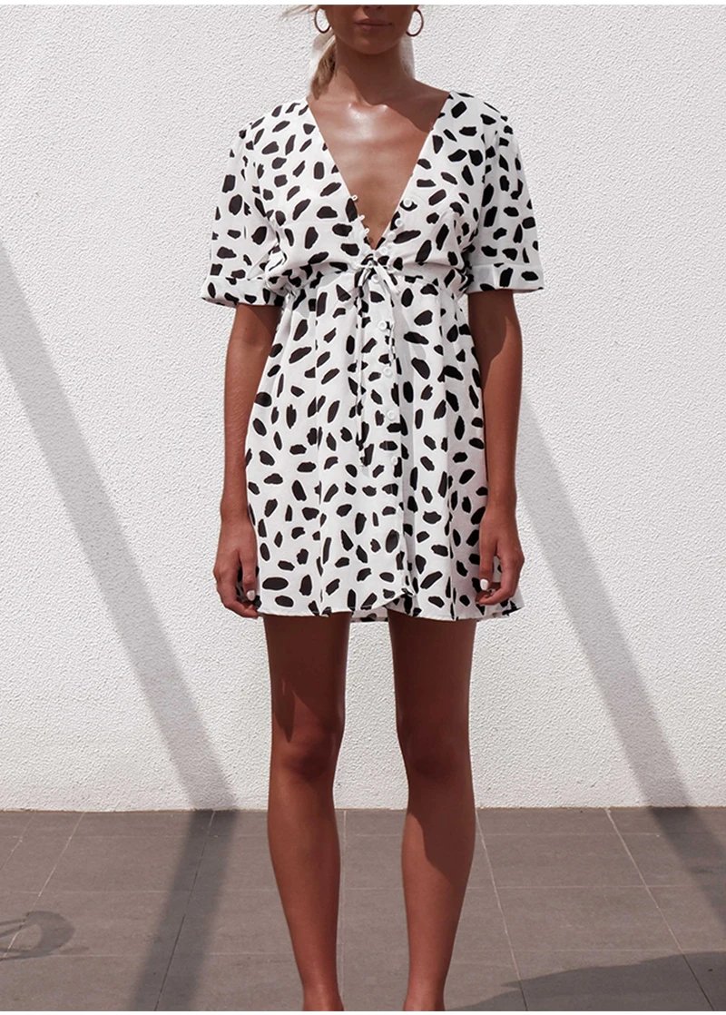 Robe imprimé avec bouton Robe imprimé avec bouton