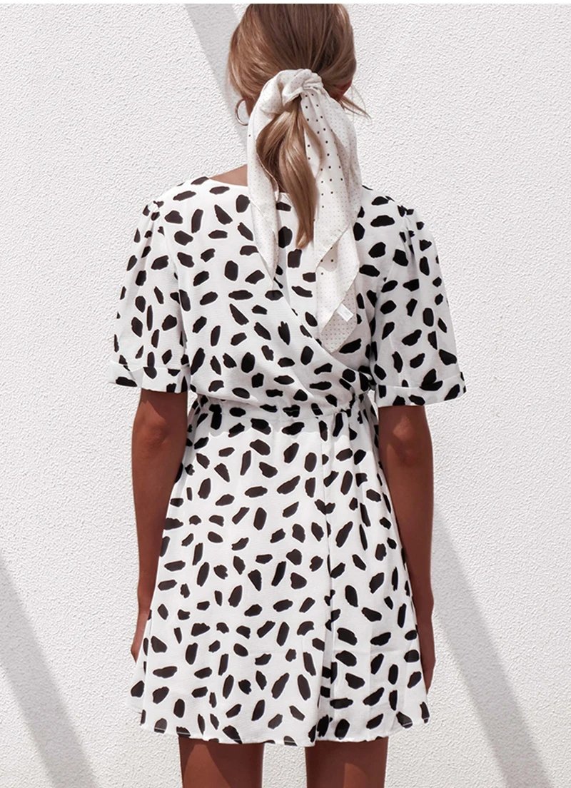 Robe imprimé avec bouton Robe imprimé avec bouton