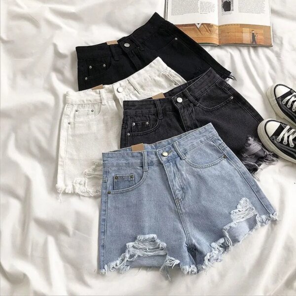Short en jean déchiré taille haute