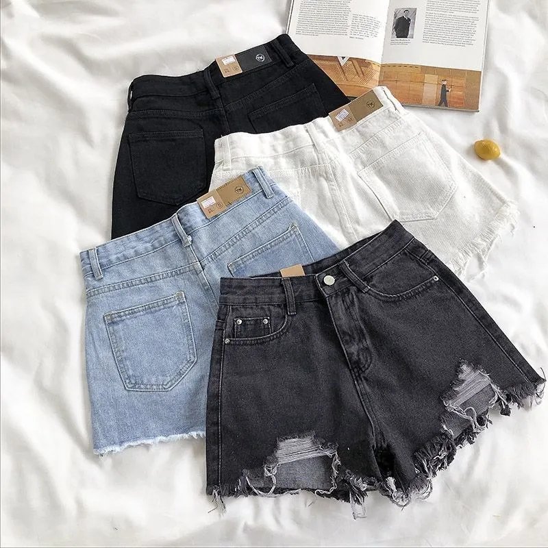 Short en jean déchiré taille haute