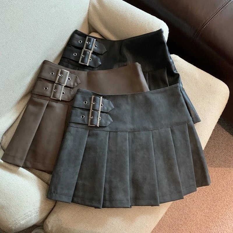 Jupe plissé effet cuir taille haute