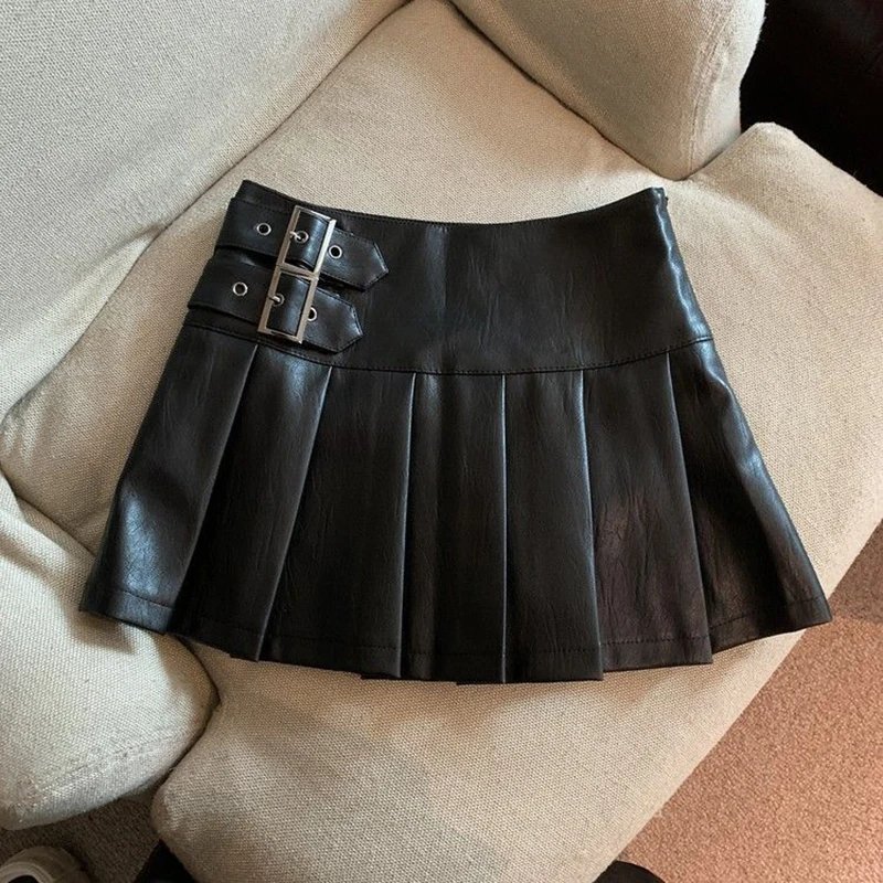Jupe plissé effet cuir taille haute