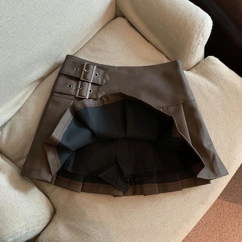 Jupe plissé effet cuir taille haute