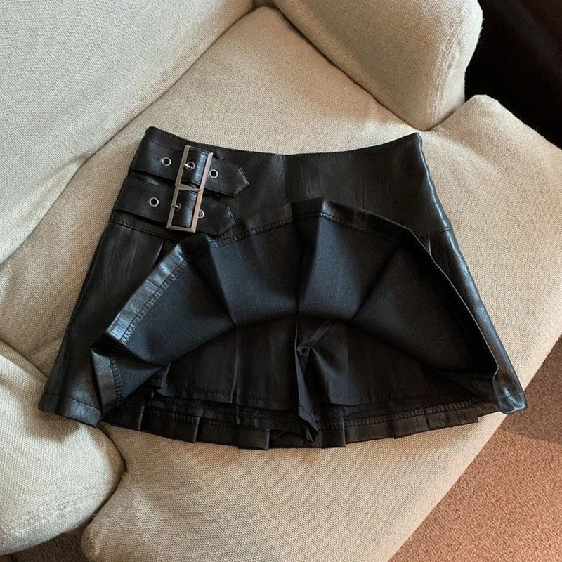 Jupe plissé effet cuir taille haute