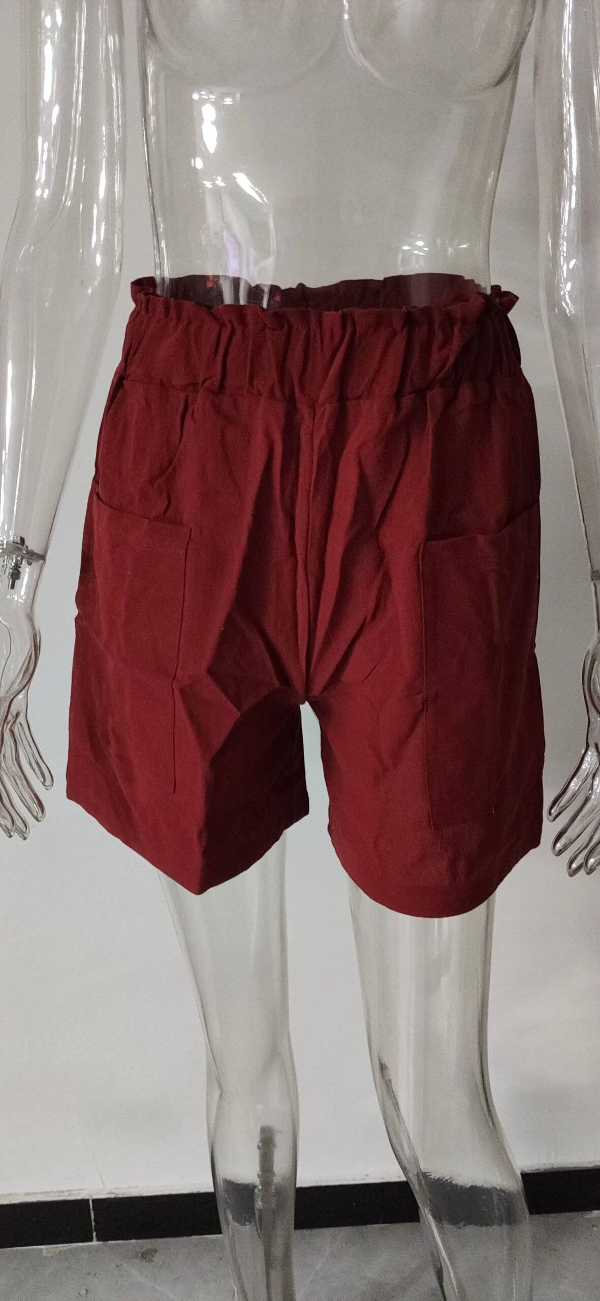 Short taille haute en coton et lin