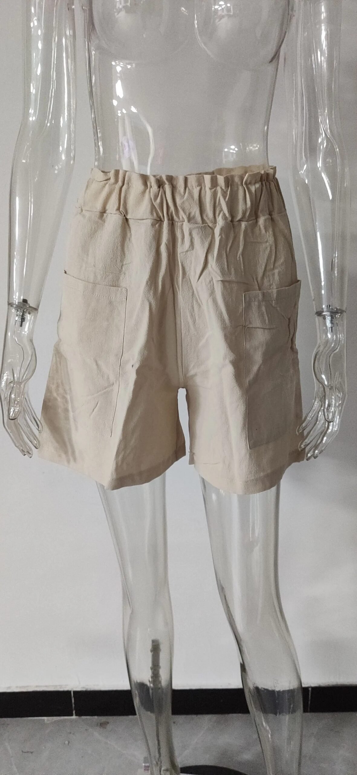 Short taille haute en coton et lin