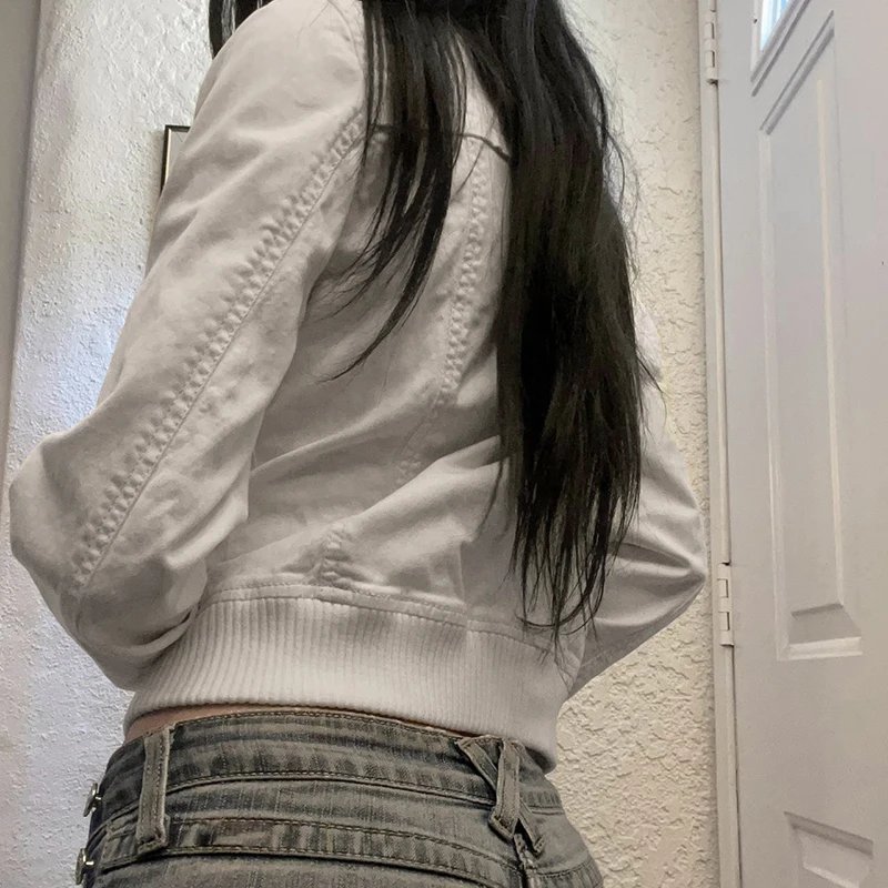 Veste blanc gris légère