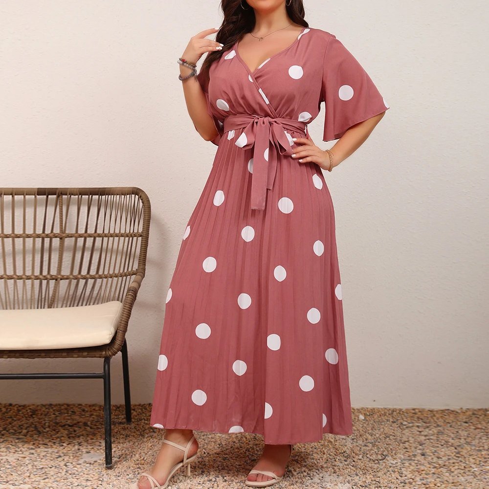 Robe élégante col en v à pois