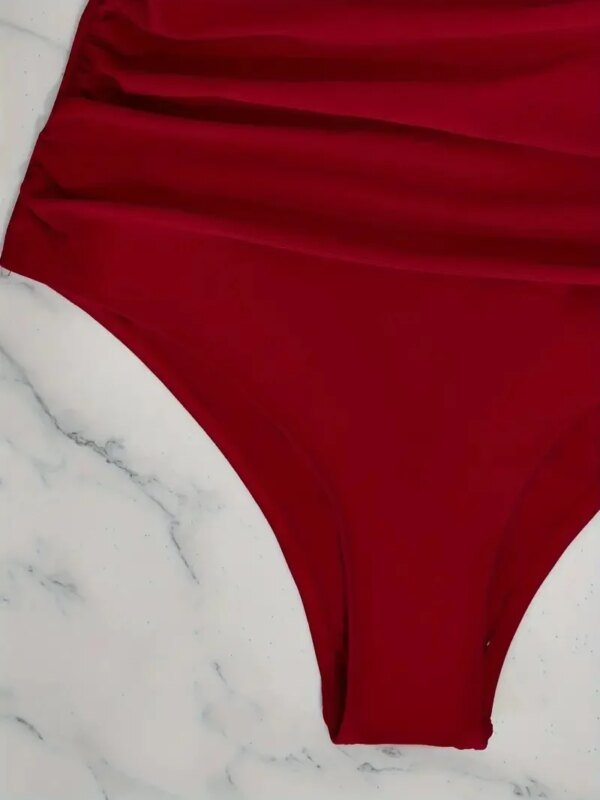 Maillot de bain une pièce décolleté en V – Image 5