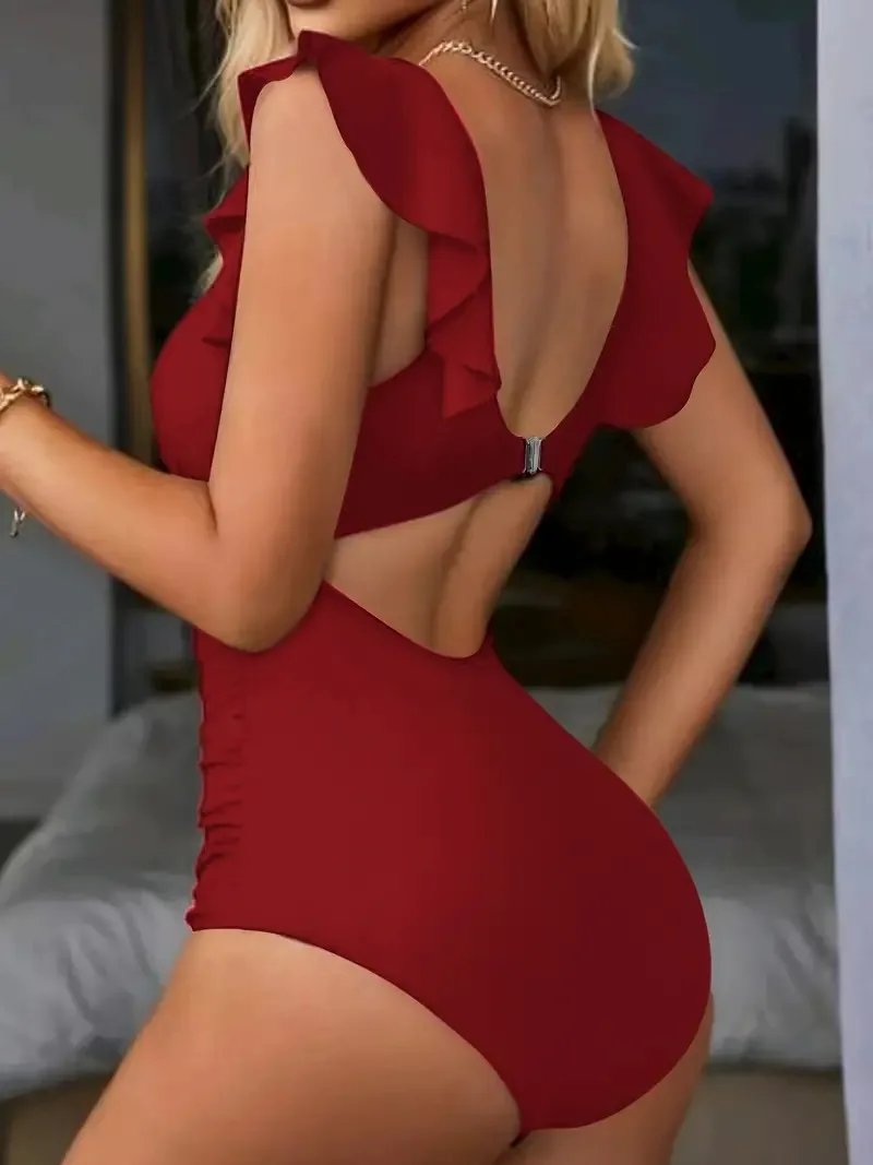 Maillot de bain une pièce décolleté en V