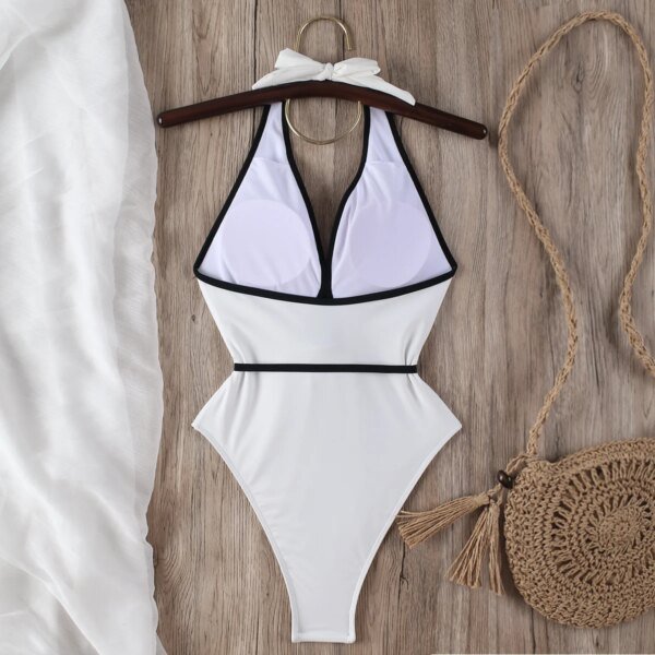 Maillot de bain une pièce fleuri – Image 4