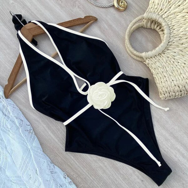 Maillot de bain une pièce fleuri – Image 2