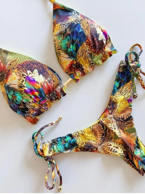 Maillots de bain échancré imprimé coloré