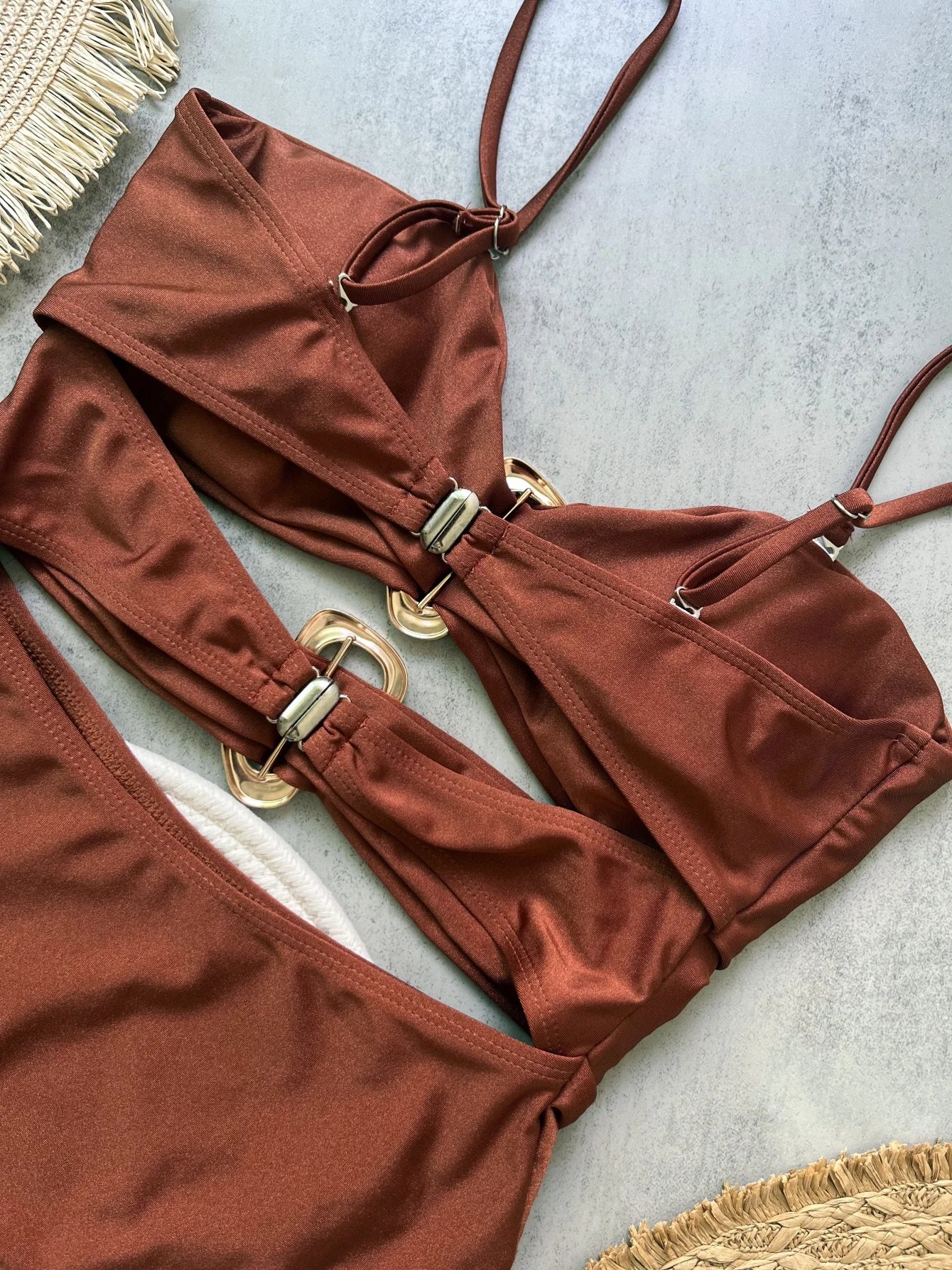 Maillot de bain une pièce avec anneaux