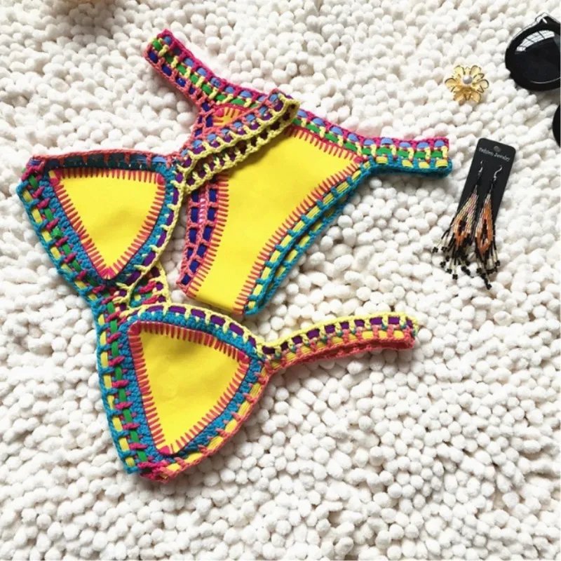Maillot de bain triangle coloré Maillot de bain triangle coloré