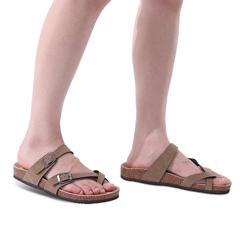 Divers Mules, claquette ou sandale en daim