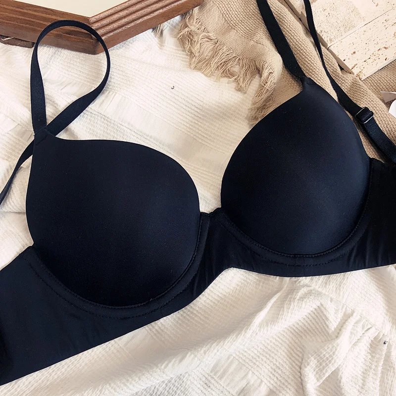 Soutien-gorge push-up sans couture