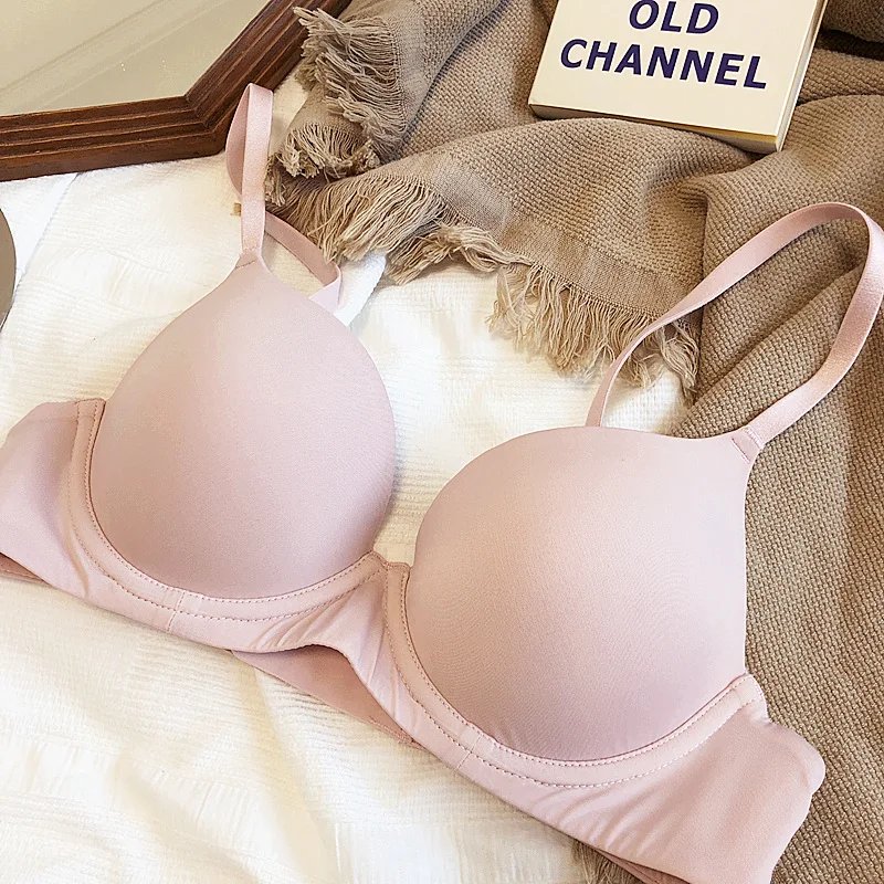 Soutien-gorge push-up sans couture