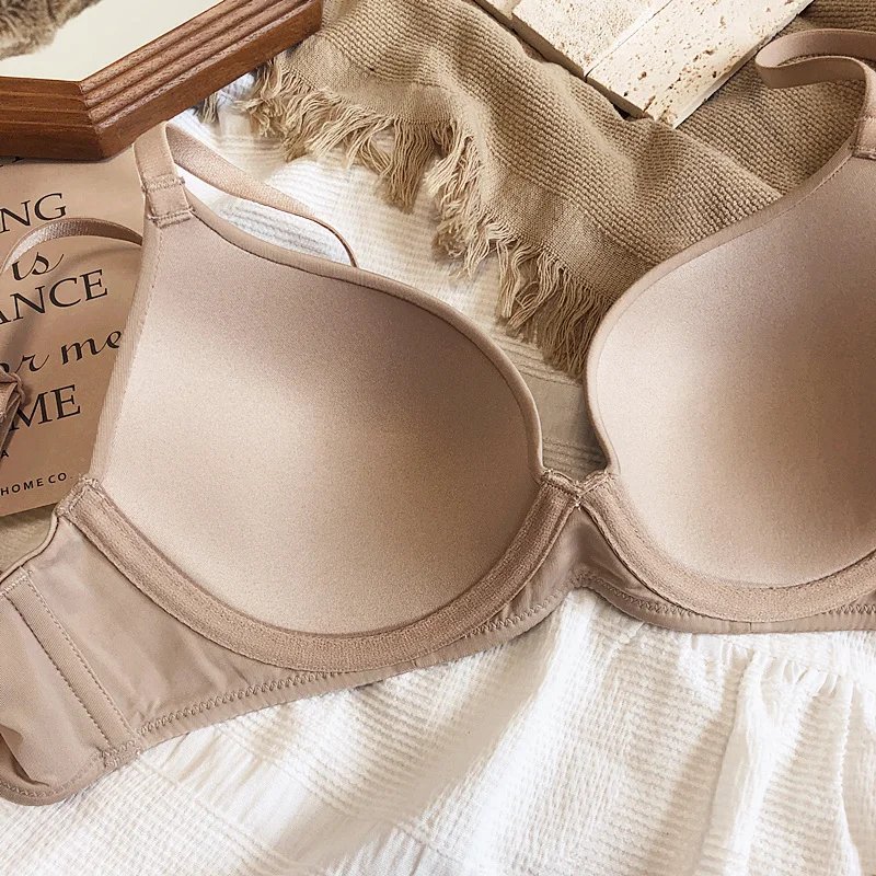 Soutien-gorge push-up sans couture