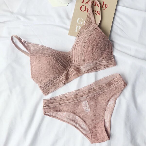 Sous-vêtements en dentelle et coton – Image 4
