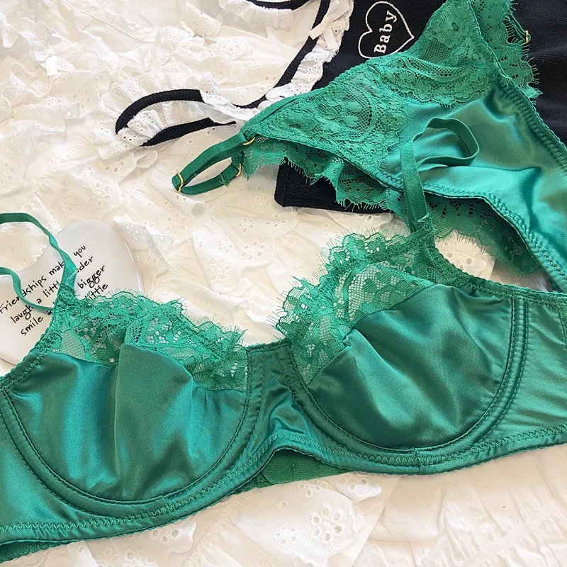 Ensemble de sous-vêtements en soie