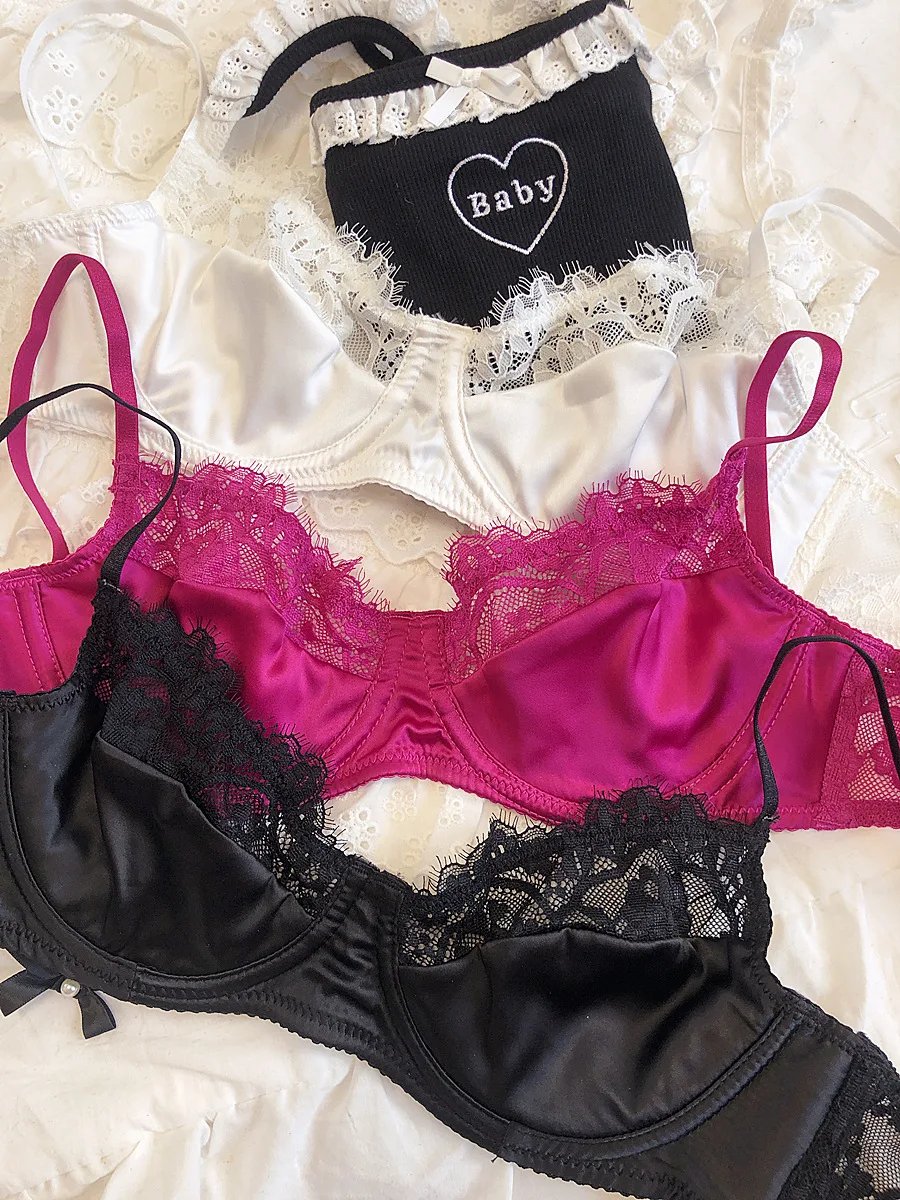 Ensemble de sous-vêtements en soie