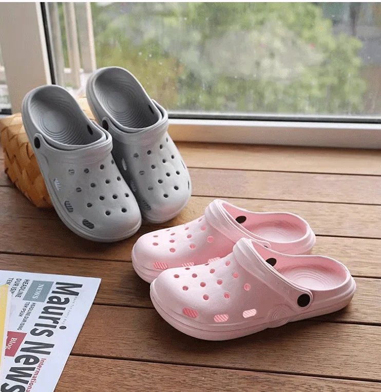 Crocs couleur pâle Crocs couleur pâle