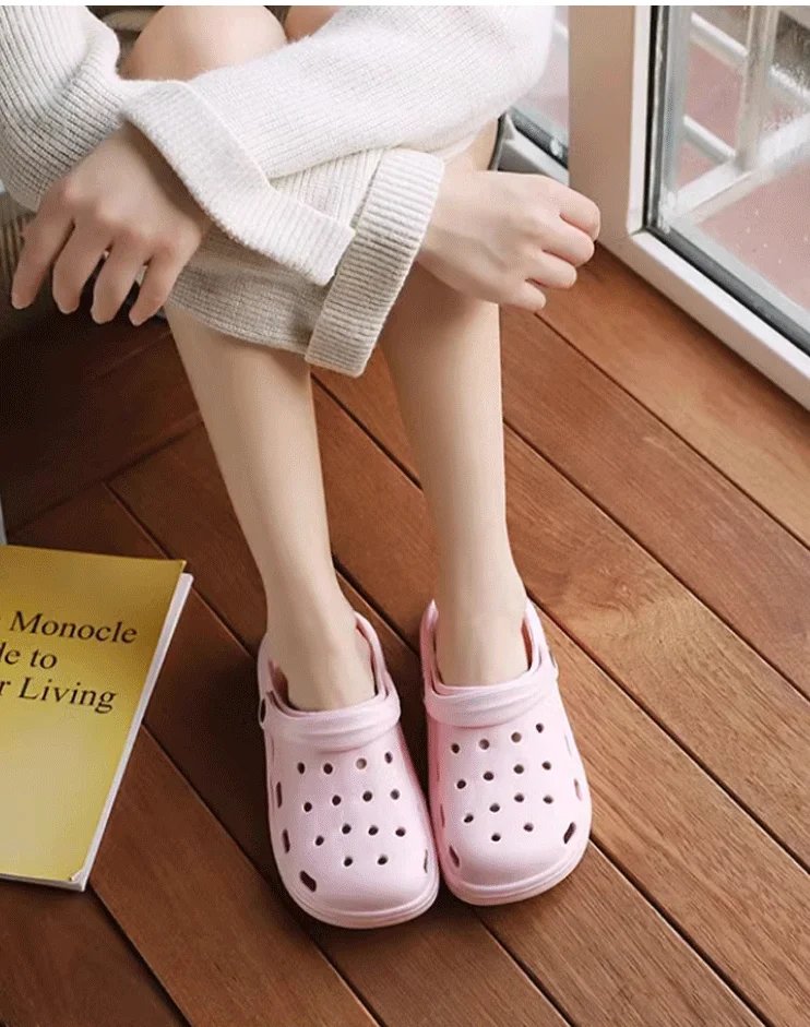 Crocs couleur pâle Crocs couleur pâle